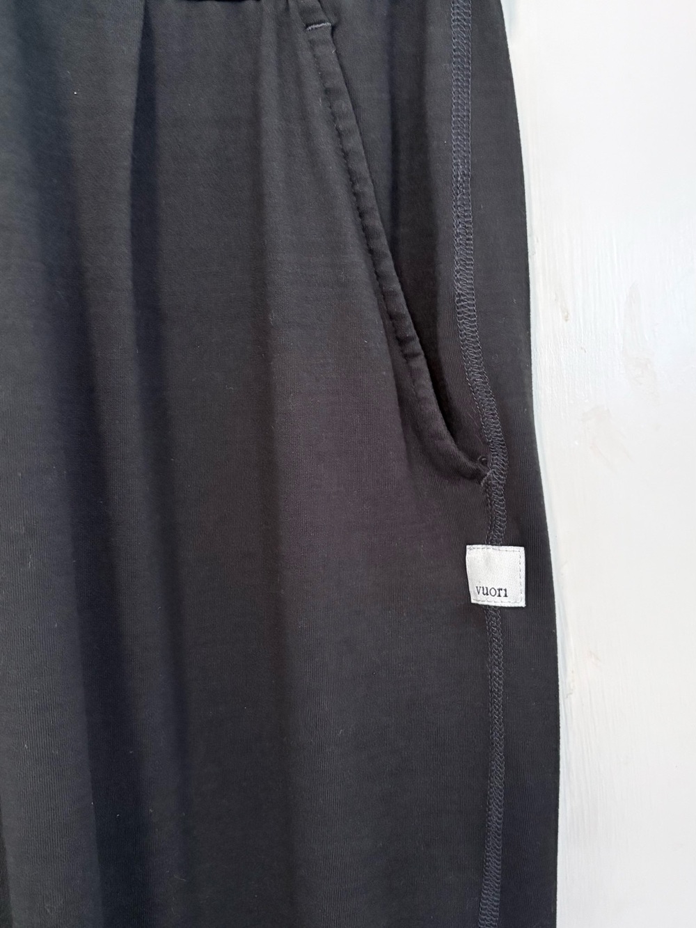 Vuori Black Sleeveless Jumpsuit with Drawstring Waist - Picture 4 of 7